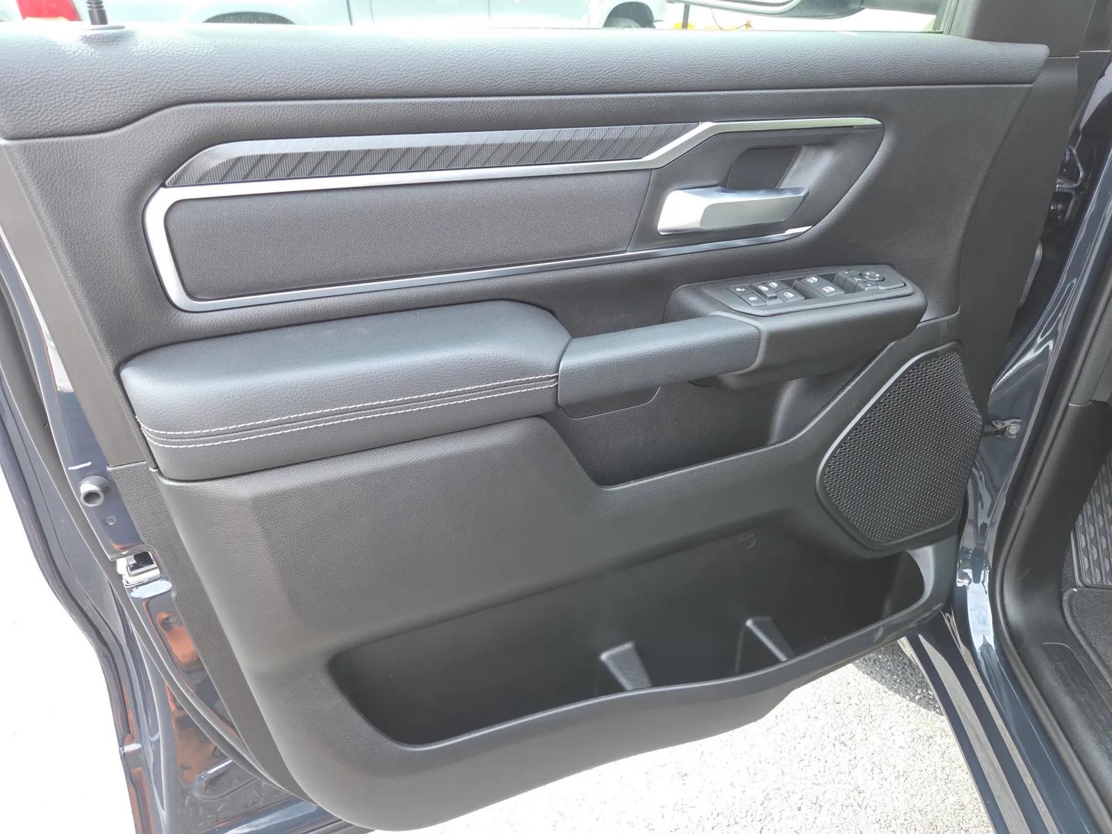 2026 RAM 1500 Big Horn/Lone Star - Photo 8