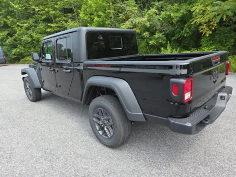 More photos of 2025 Jeep Gladiator Sport S at Outten Chrysler Dodge Jeep RAM of Hamburg, PA