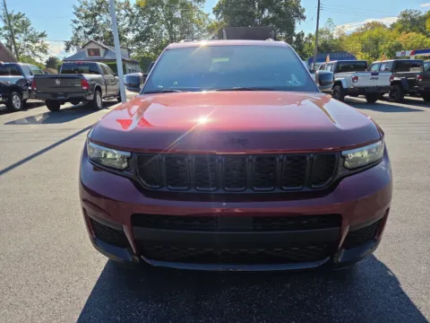 More photos of 2025 Jeep Grand Cherokee L Altitude X at Outten Chrysler Dodge Jeep RAM of Hamburg, PA