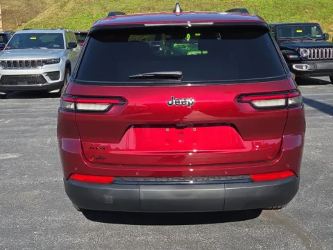 Another view of 2025 Jeep Grand Cherokee L Altitude X for sale in Hamburg, PA at Outten Chrysler Dodge Jeep RAM of Hamburg