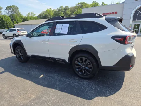 More photos of 2023 Subaru Outback Onyx Edition at Outten Chrysler Dodge Jeep RAM of Hamburg, PA