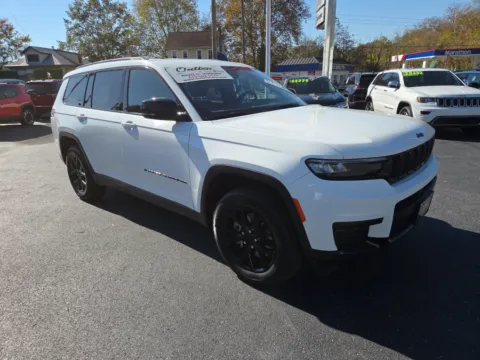 White 2024 Jeep Grand Cherokee L Altitude for sale in Hamburg, PA