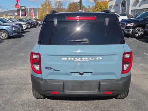 More photos of 2022 Ford Bronco Sport Outer Banks at Outten Chrysler Dodge Jeep RAM of Hamburg, PA