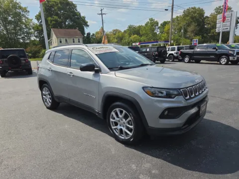 Silver 2022 Jeep Compass Latitude Lux for sale in Hamburg, PA