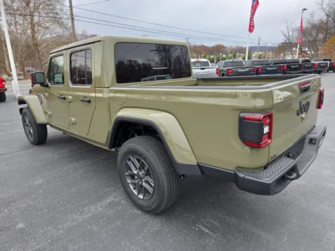 More photos of 2026 Jeep Gladiator Sport S at Outten Chrysler Dodge Jeep RAM of Hamburg, PA