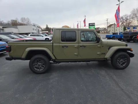 Photos of 2026 Jeep Gladiator Sport S for sale in Hamburg, PA at Outten Chrysler Dodge Jeep RAM of Hamburg