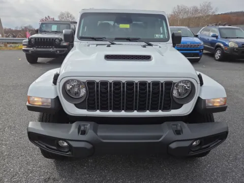 More photos of 2026 Jeep Gladiator Sport S at Outten Chrysler Dodge Jeep RAM of Hamburg, PA