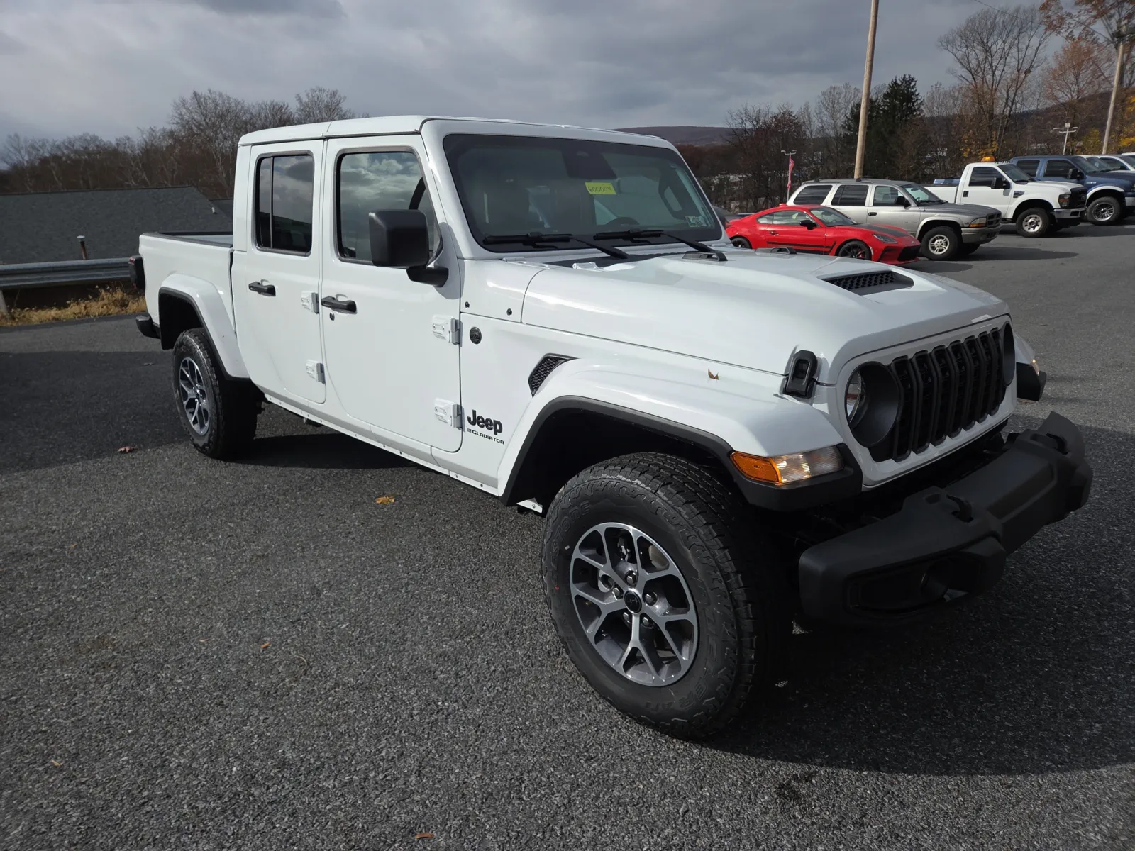 2026 Jeep Gladiator Sport S Auto's photo