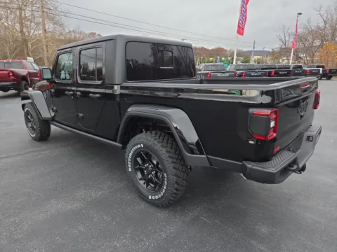 More photos of 2026 Jeep Gladiator Willys at Outten Chrysler Dodge Jeep RAM of Hamburg, PA