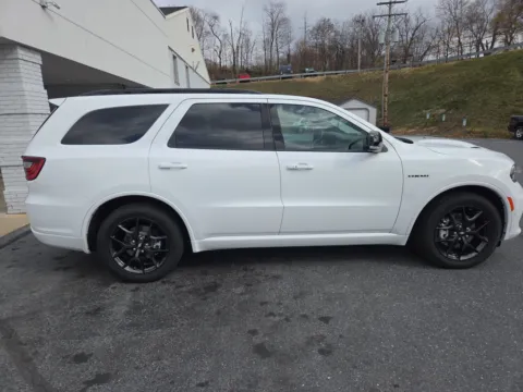 Photos of 2026 Dodge Durango GT Plus HEMI V8 for sale in Hamburg, PA at Outten Chrysler Dodge Jeep RAM of Hamburg