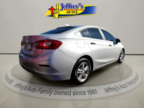 More photos of 2017 CHEVROLET CRUZE LT at Jeffrey's Auto Exchange, Inc., IN