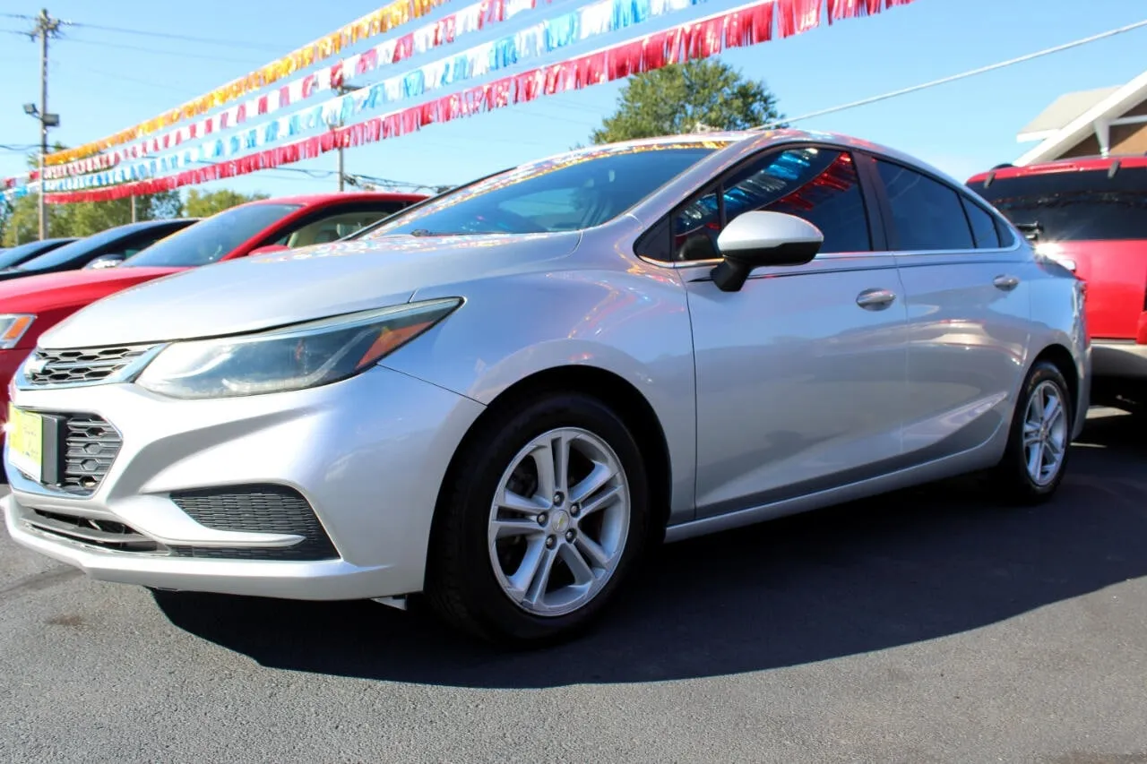 2017 Chevrolet Cruze LT