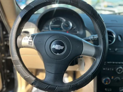 More photos of 2010 CHEVROLET HHR LS at Jeffrey's Auto Exchange, Inc., IN