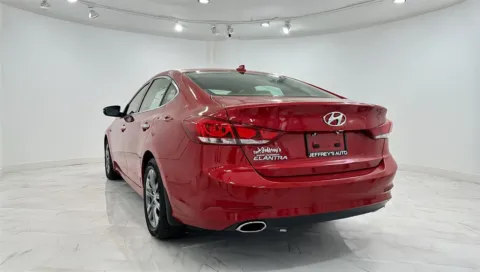 More photos of 2017 HYUNDAI ELANTRA SE at Jeffrey's Auto Exchange, Inc., IN