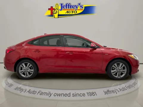 More photos of 2017 HYUNDAI ELANTRA SE at Jeffrey's Auto Exchange, Inc., IN