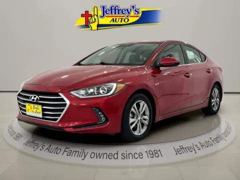 Red 2017 HYUNDAI ELANTRA SE for sale in Scottsburg, IN