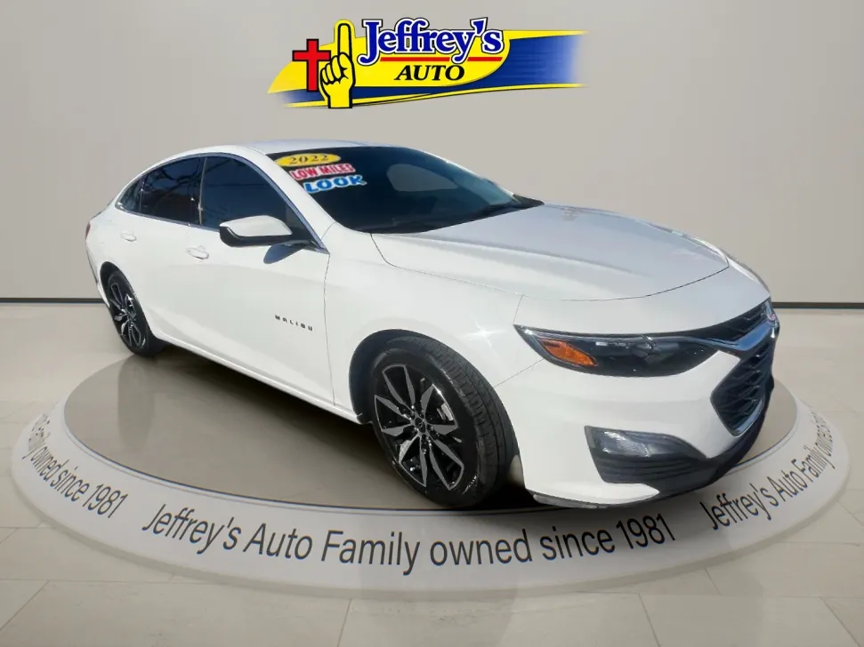 2022 Chevrolet Malibu RS - Photo 9