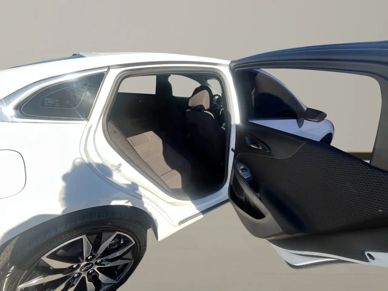 2022 Chevrolet Malibu RS - Photo 15