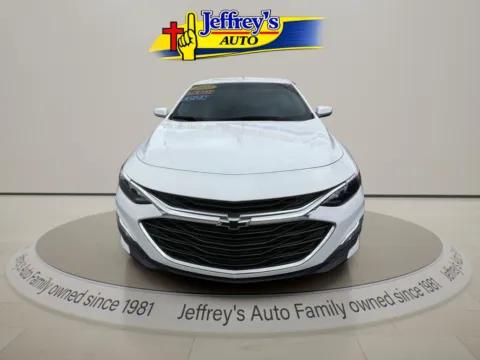 More photos of 2022 CHEVROLET MALIBU RS at Jeffrey's Auto Exchange, Inc., IN