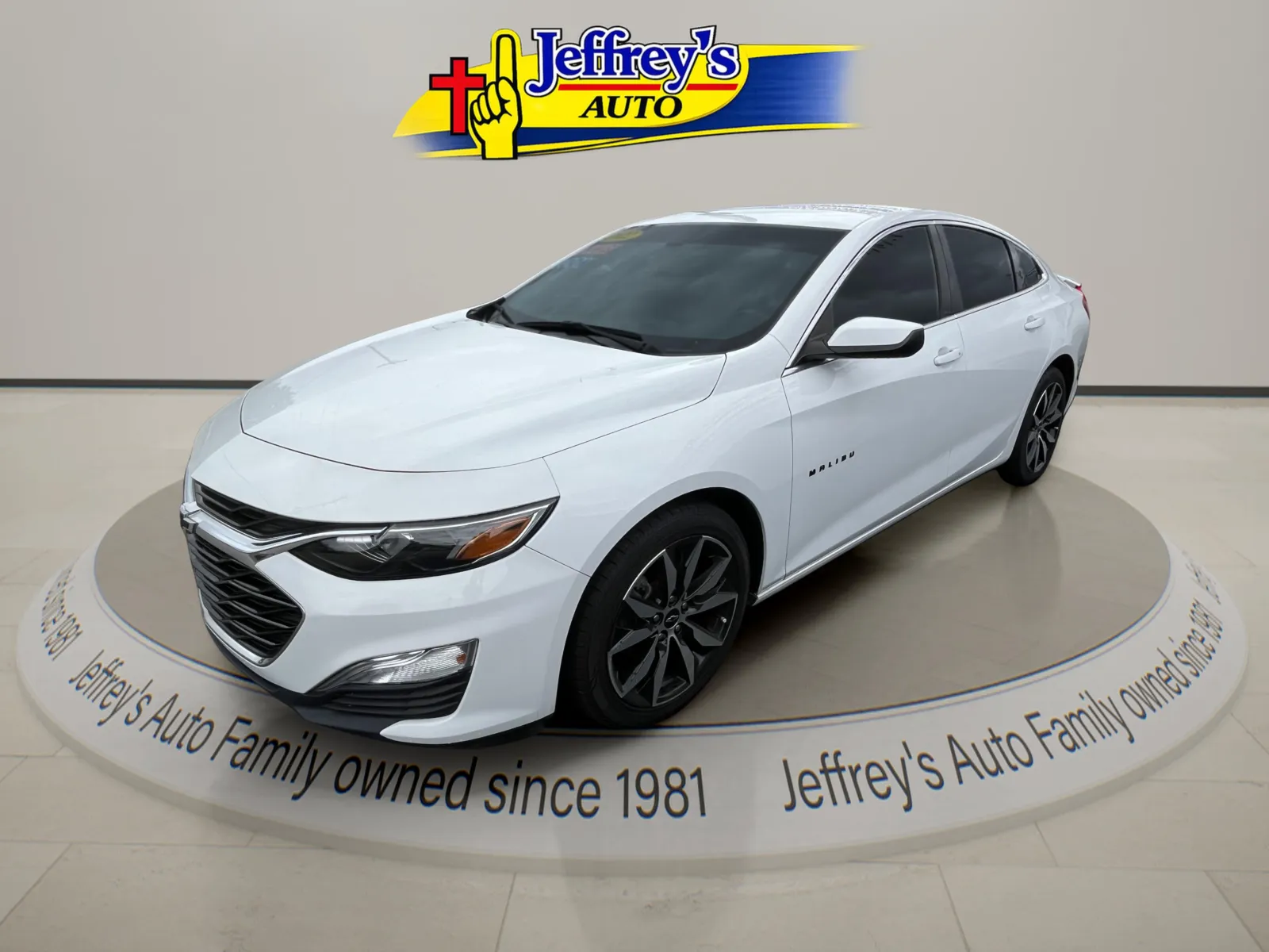 White 2022 CHEVROLET MALIBU RS for sale in Scottsburg, IN