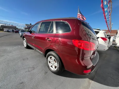 More photos of 2009 HYUNDAI SANTA FE GLS at Jeffrey's Auto Exchange, Inc., IN