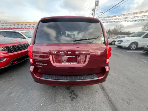 More photos of 2018 DODGE GRAND CARAVAN SXT at Jeffrey's Auto Exchange, Inc., IN