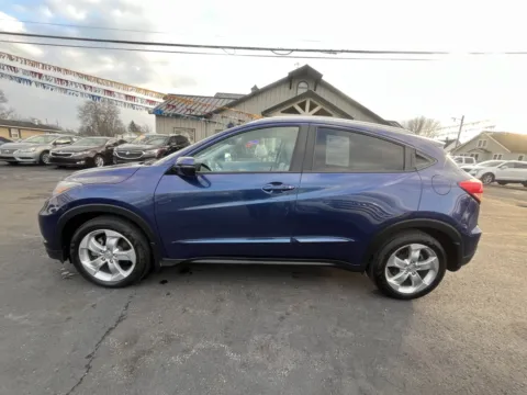 Another view of 2016 HONDA HR-V EX-L W/NAVI for sale in Scottsburg, IN at Jeffrey's Auto Exchange, Inc.