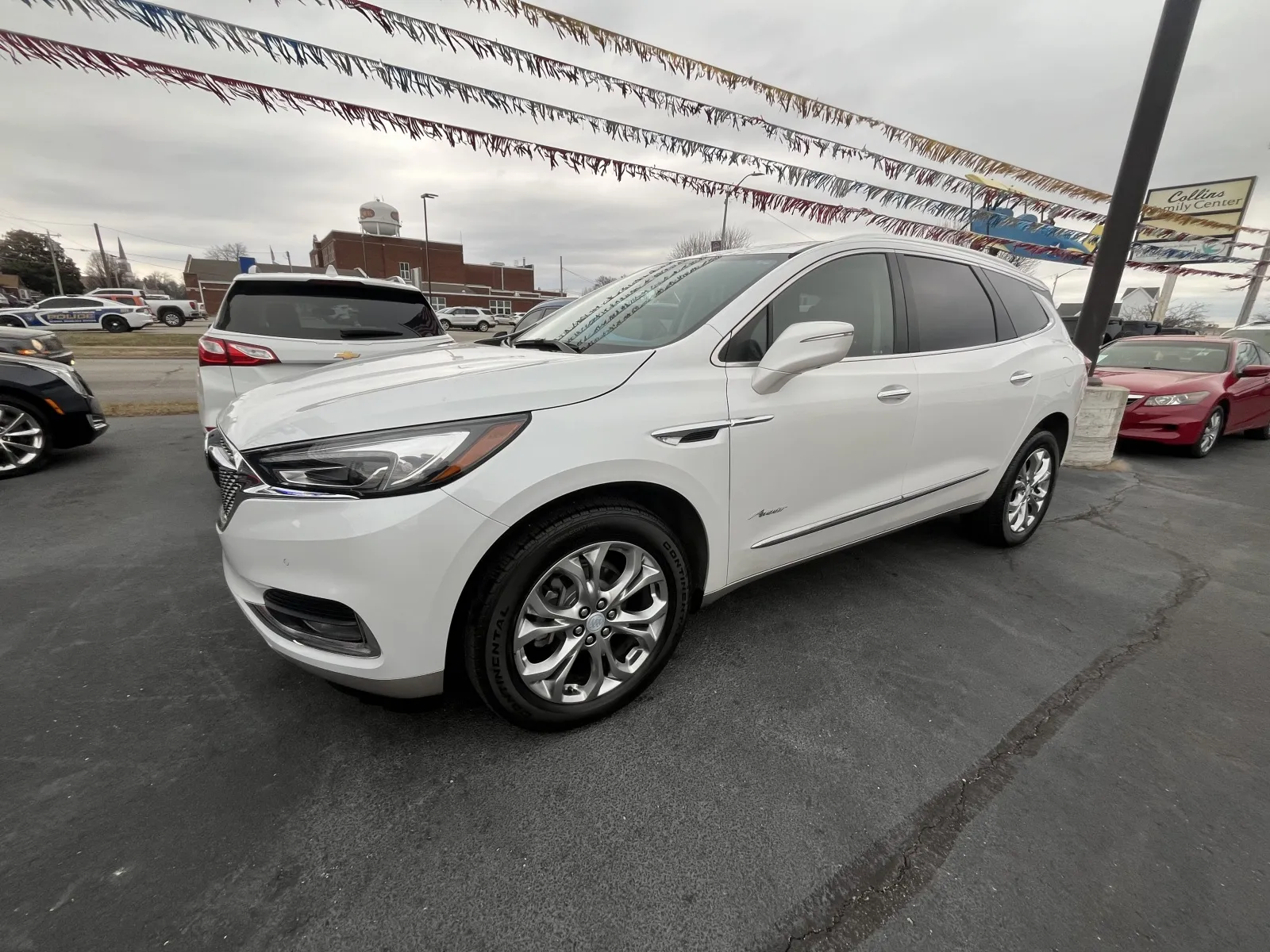 White 2019 BUICK ENCLAVE AVENIR for sale in Scottsburg, IN