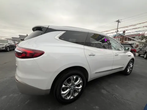 More photos of 2019 BUICK ENCLAVE AVENIR at Jeffrey's Auto Exchange, Inc., IN