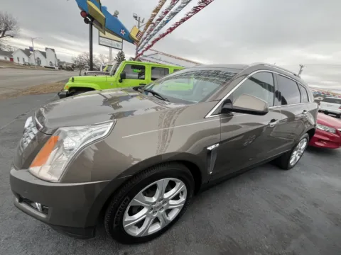 Photos of 2014 CADILLAC SRX PREMIUM COLLECTION for sale in Scottsburg, IN at Jeffrey's Auto Exchange, Inc.