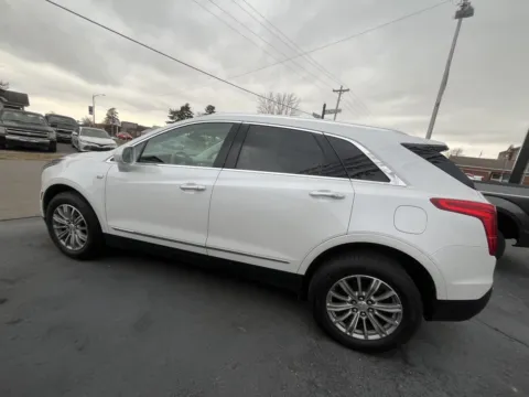 Another view of 2017 CADILLAC XT5 LUXURY for sale in Scottsburg, IN at Jeffrey's Auto Exchange, Inc.