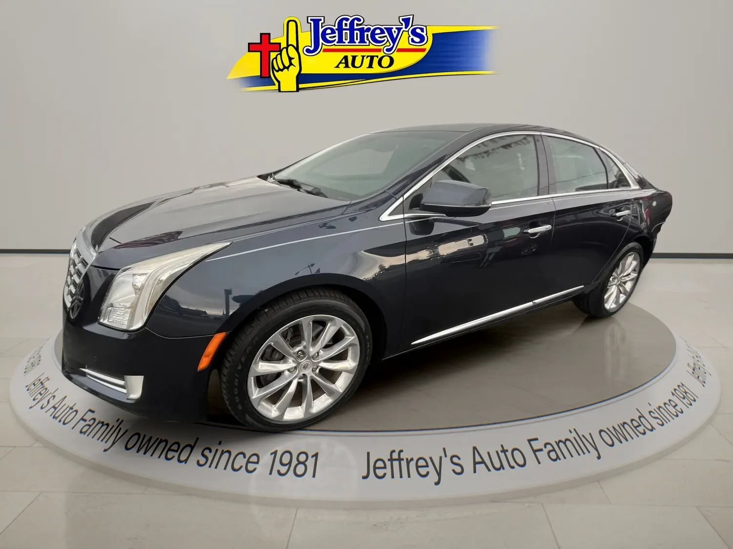 2013 Cadillac XTS 3.6L FWD Luxury Collection's photo