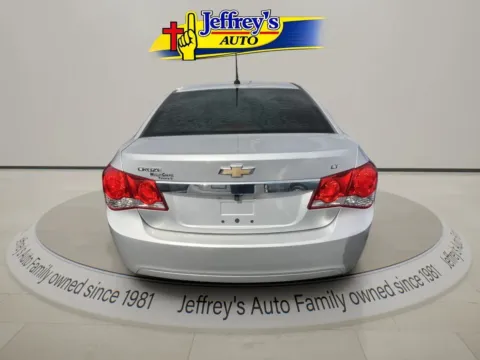 Another view of 2013 CHEVROLET CRUZE 1LT AUTO for sale in Scottsburg, IN at Jeffrey's Auto Exchange, Inc.