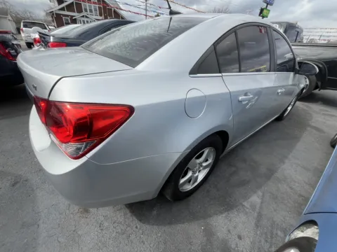 More photos of 2013 CHEVROLET CRUZE 1LT AUTO at Jeffrey's Auto Exchange, Inc., IN