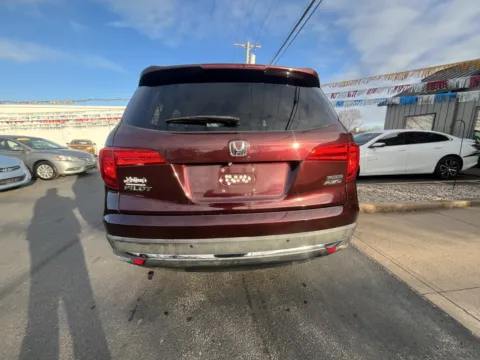 More photos of 2016 HONDA PILOT TOURING at Jeffrey's Auto Exchange, Inc., IN
