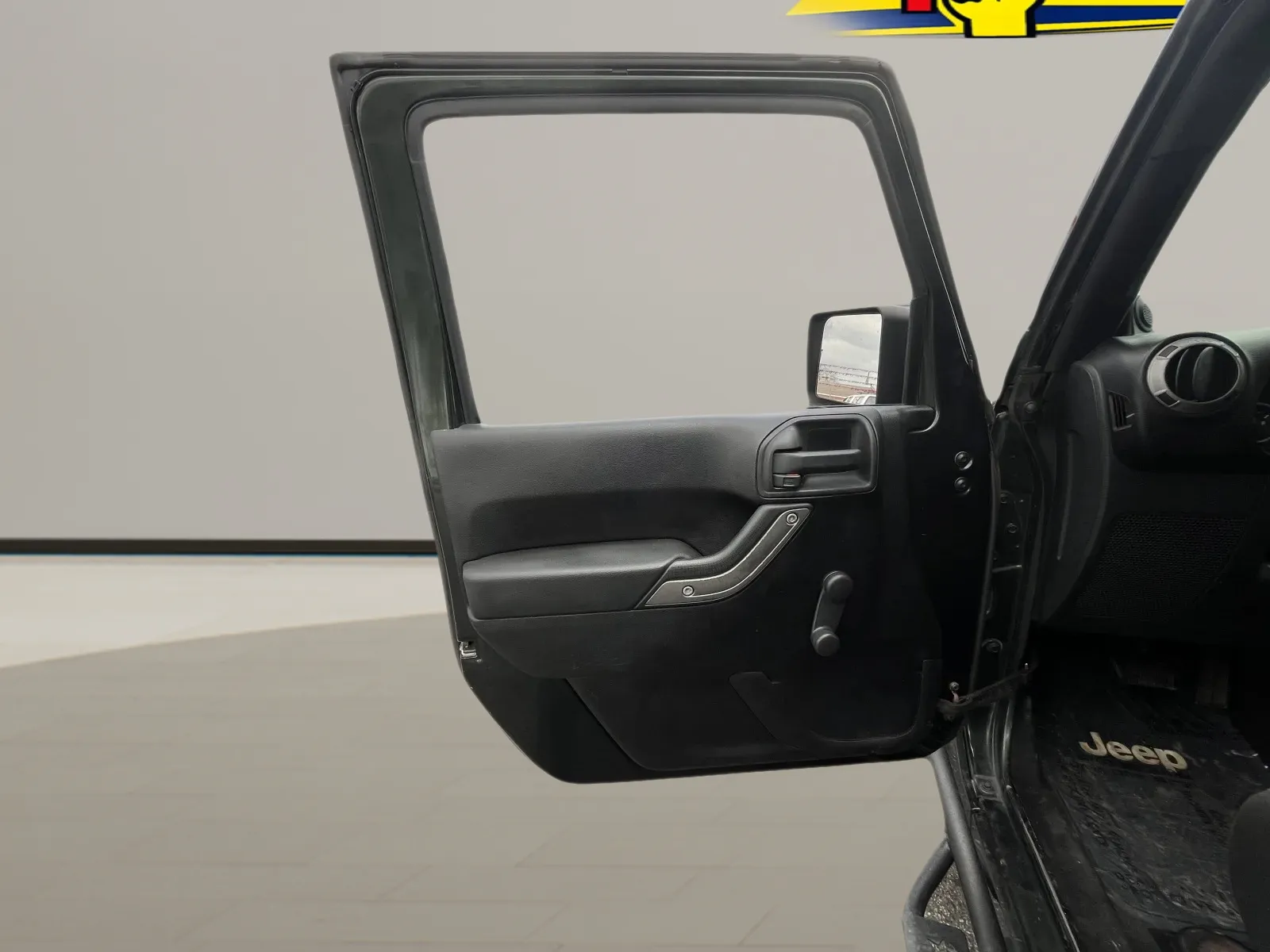 2011 Jeep Wrangler Unlimited Sport - Photo 10