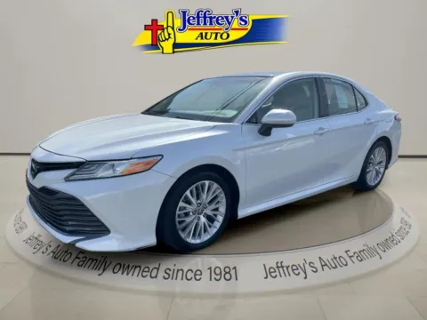 White 2019 TOYOTA CAMRY L for sale in Scottsburg, IN