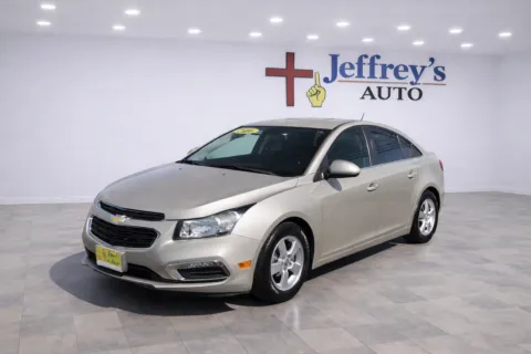 Gold 2016 CHEVROLET CRUZE LIMITED 1LT AUTO for sale in Scottsburg, IN