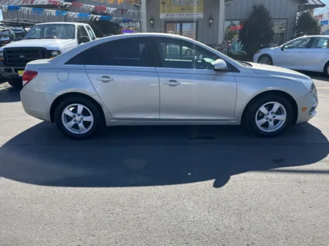 More photos of 2016 CHEVROLET CRUZE LIMITED 1LT AUTO at Jeffrey's Auto Exchange, Inc., IN