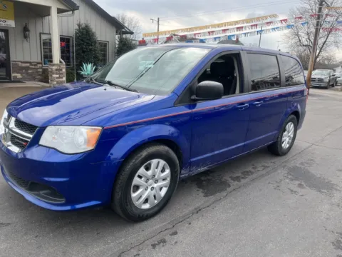 Photos of 2018 DODGE GRAND CARAVAN SE for sale in Scottsburg, IN at Jeffrey's Auto Exchange, Inc.