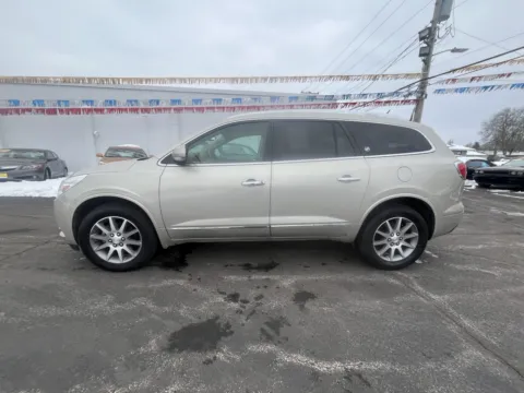 Photos of 2017 BUICK ENCLAVE LEATHER for sale in Scottsburg, IN at Jeffrey's Auto Exchange, Inc.