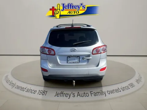 More photos of 2011 HYUNDAI SANTA FE SE at Jeffrey's Auto Exchange, Inc., IN