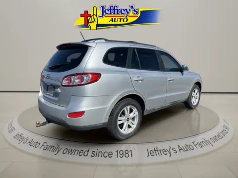 More photos of 2011 HYUNDAI SANTA FE SE at Jeffrey's Auto Exchange, Inc., IN
