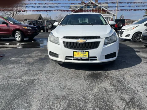 Another view of 2013 CHEVROLET CRUZE 1LT AUTO for sale in Scottsburg, IN at Jeffrey's Auto Exchange, Inc.