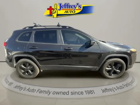 More photos of 2016 JEEP CHEROKEE LIMITED at Jeffrey's Auto Exchange, Inc., IN