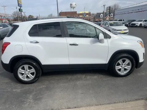 More photos of 2016 CHEVROLET TRAX LT at Jeffrey's Auto Exchange, Inc., IN