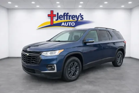Blue 2022 CHEVROLET TRAVERSE LT CLOTH for sale in Scottsburg, IN