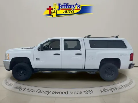Another view of 2011 CHEVROLET SILVERADO 2500H WORK TRUCK for sale in Scottsburg, IN at Jeffrey's Auto Exchange, Inc.