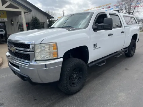 Photos of 2011 CHEVROLET SILVERADO 2500H WORK TRUCK for sale in Scottsburg, IN at Jeffrey's Auto Exchange, Inc.