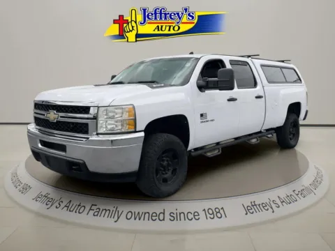 White 2011 CHEVROLET SILVERADO 2500H WORK TRUCK for sale in Scottsburg, IN